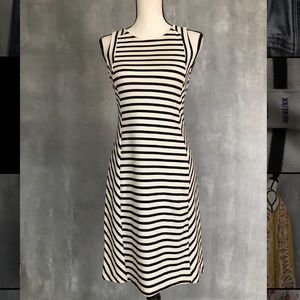 Black and White Sleeveless Stripped Dress